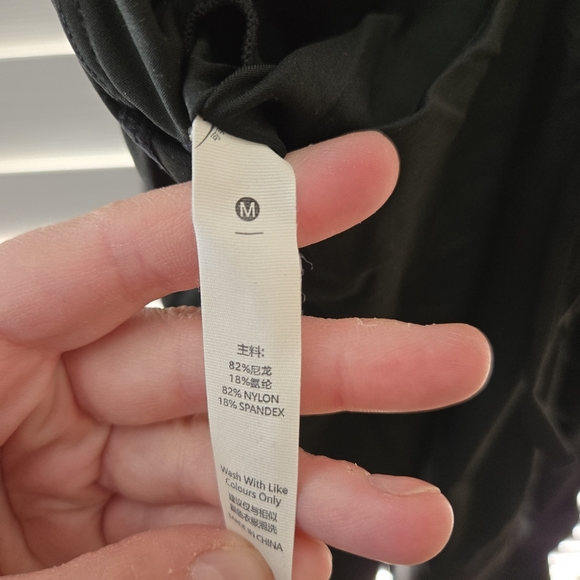 Halara everyday 2 piece backless activity dress & shorts perfection black Medium - Picture 8 of 9